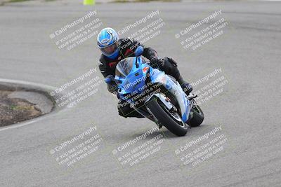 media/Mar-05-2023-TrackXperience (Sun) [[a95d40e56a]]/Group 3/session 2 turn 4/